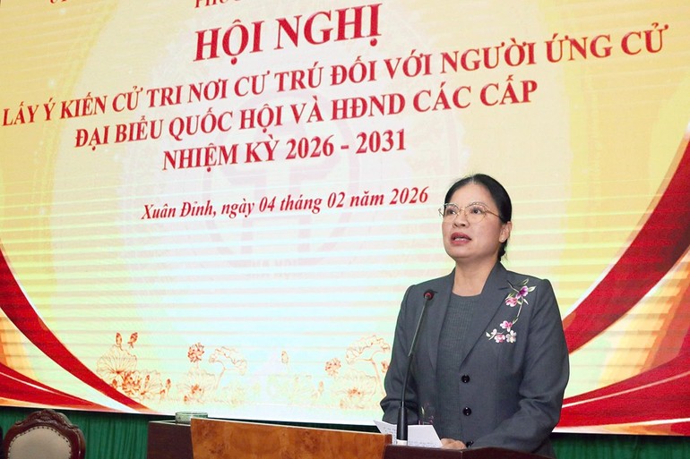 Chủ tịch Bùi Thị Minh Hoài dự Hội nghị lấy ý kiến cử tri nơi cư trú đối với người ứng cử đại biểu Quốc hội